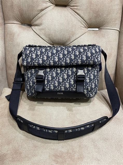 dior explorer messenger bag.